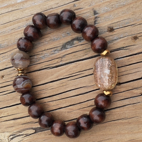 Handmade wooden semi precious stones bracelets - Picture 3 of 5